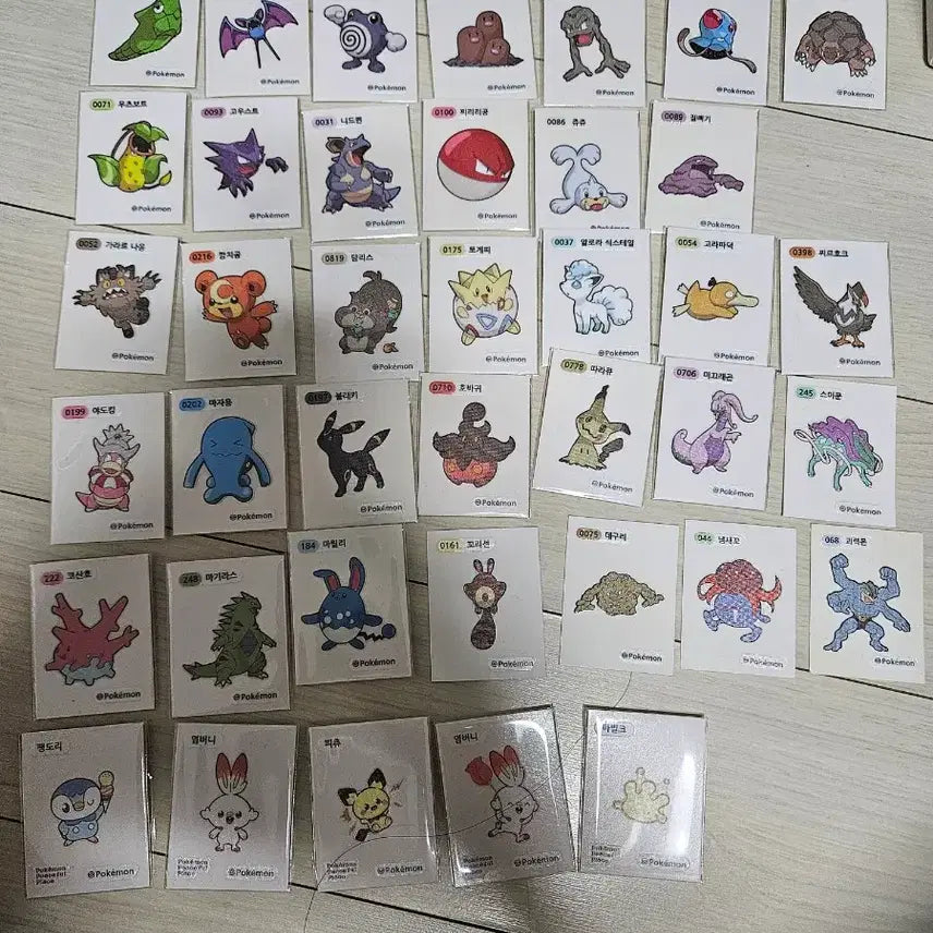[BUNJANG] Pokemon Stickers for Sale/Trade / 포켓몬 띠부씰 교환 및 판매