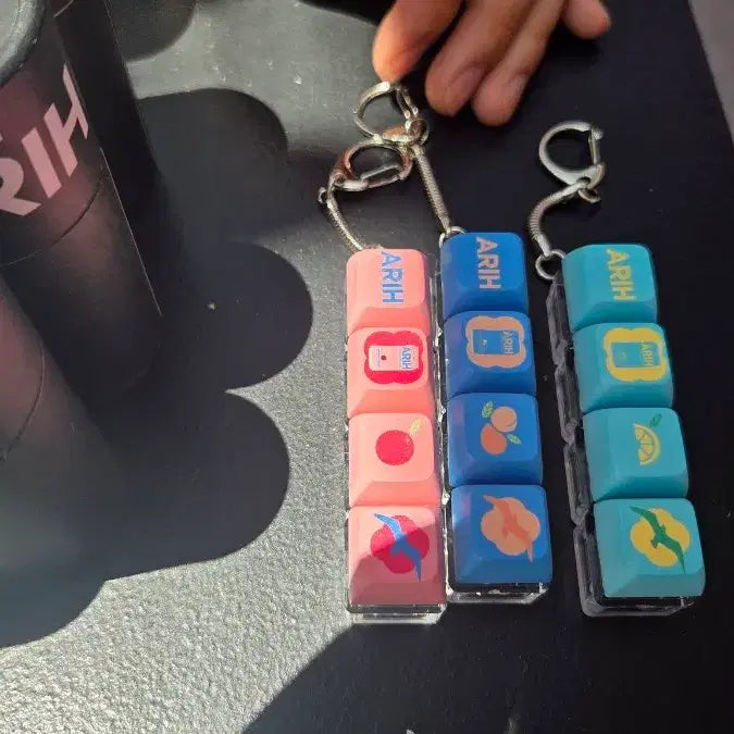 [BUNJANG] BTS ARIRANG ARIH Blue Keycap / BTS 방탄 아리랑 부산 ARIH 아리 키캡 (Blue)