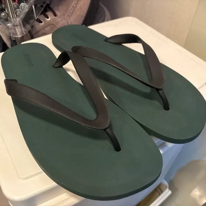 [BUNJANG] ZARA Strappy Flat Sandals / ZARA 스트랩 샌들 쪼리