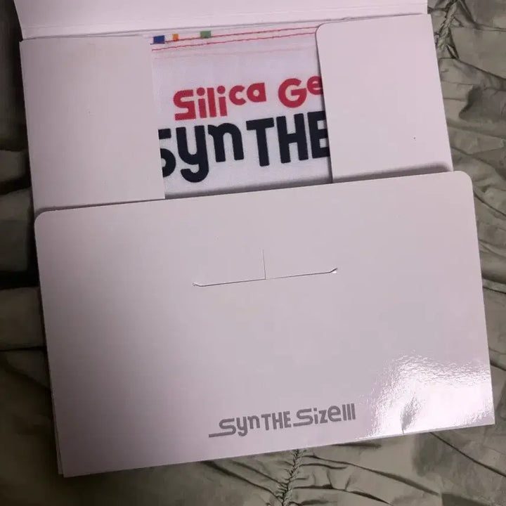 [BUNJANG] Silica Gel New Size MD Handkerchief Scarf / 실리카겔 신서사이즈 MD 반다나 손수건 스카프 새제품