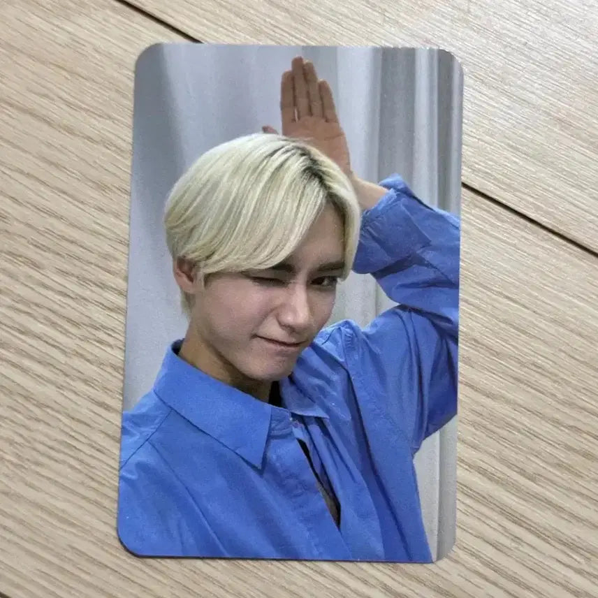 [BUNJANG] Darkbee Rune ANILUV K-Pop Store Rabbit POB Photocard / 다크비 룬 아닛럽 케이팝스토어 토끼 미공포 특전 포카
