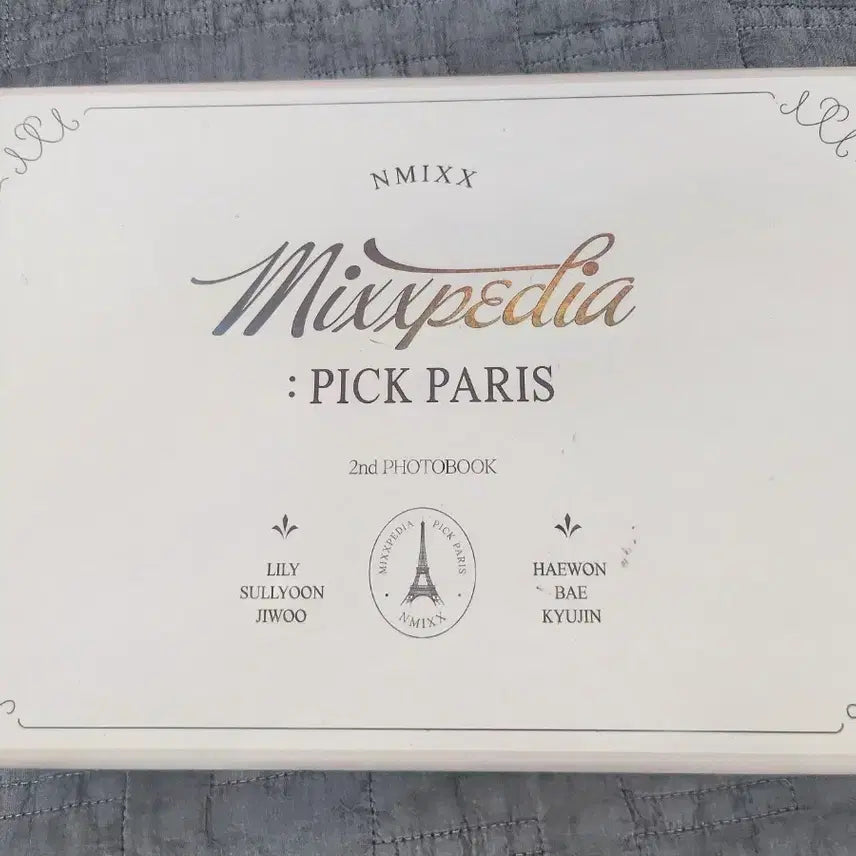 [BUNJANG] NMIXX MIXXPEDIA PICK PARIS Photobook / 엔믹스 픽파리 포토북