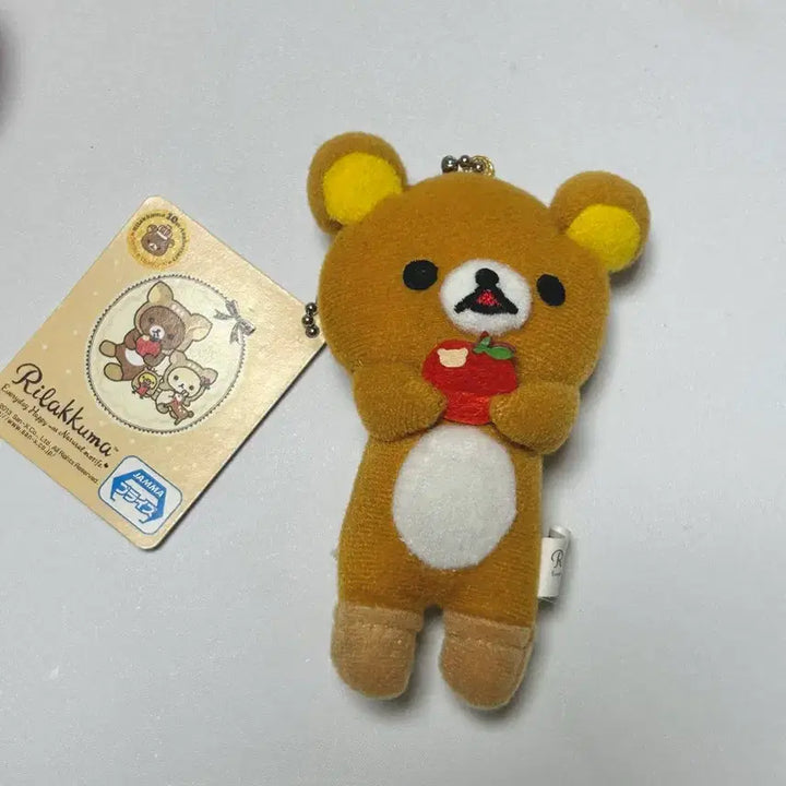 [BUNJANG] Classic Rilakkuma Apple Charm / 고전 리락쿠마 사과 인형 키링