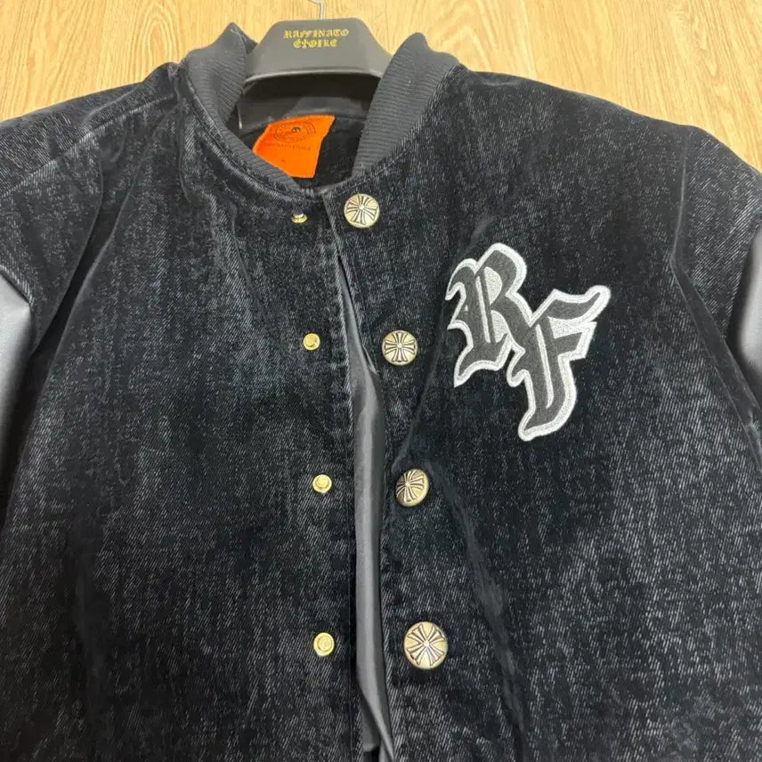 [SOLD OUT] 라피나토 에뚜알 바시티