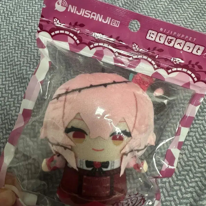 [BUNJANG] Nijisanji EN Rosemi Puppet / 니지산지en 로제미 퍼펫