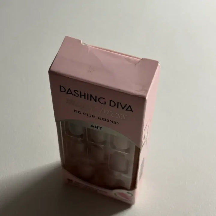 [BUNJANG] Dashing Diva Magic Press Mute (Unused) / [미사용] 데싱디바 매직프레스 뮤트