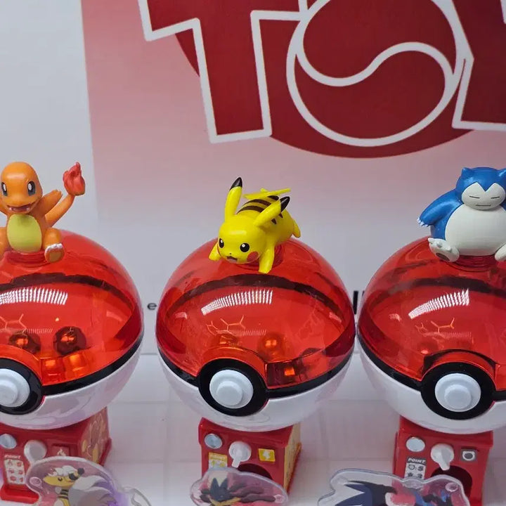 [BUNJANG] Pokemon Mini Gachapon Machine Pikachu &amp; Snorlax Bundle / 포켓몬 미니 가챠머신 피카츄 &amp; 잠만보 일괄 판매합니다