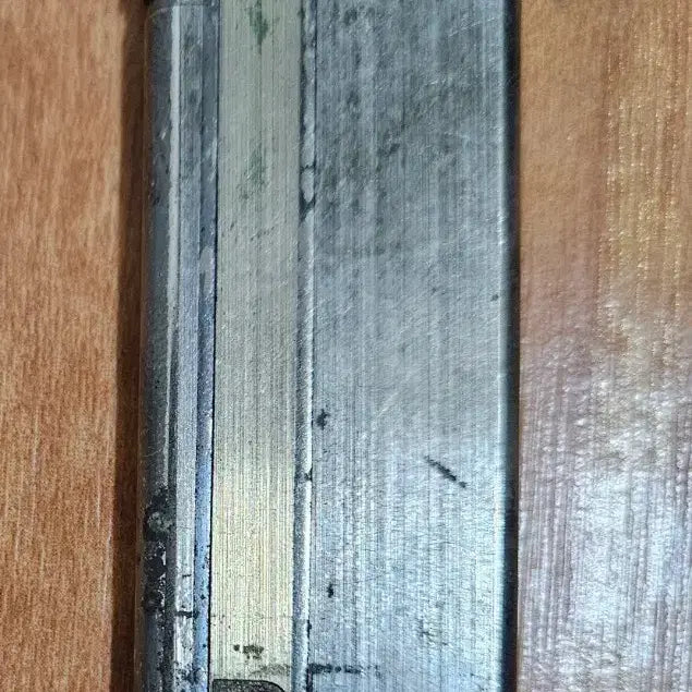 [BUNJANG] Pierre Cardin Silver Lighter / 피에르가르뎅 은색 라이터