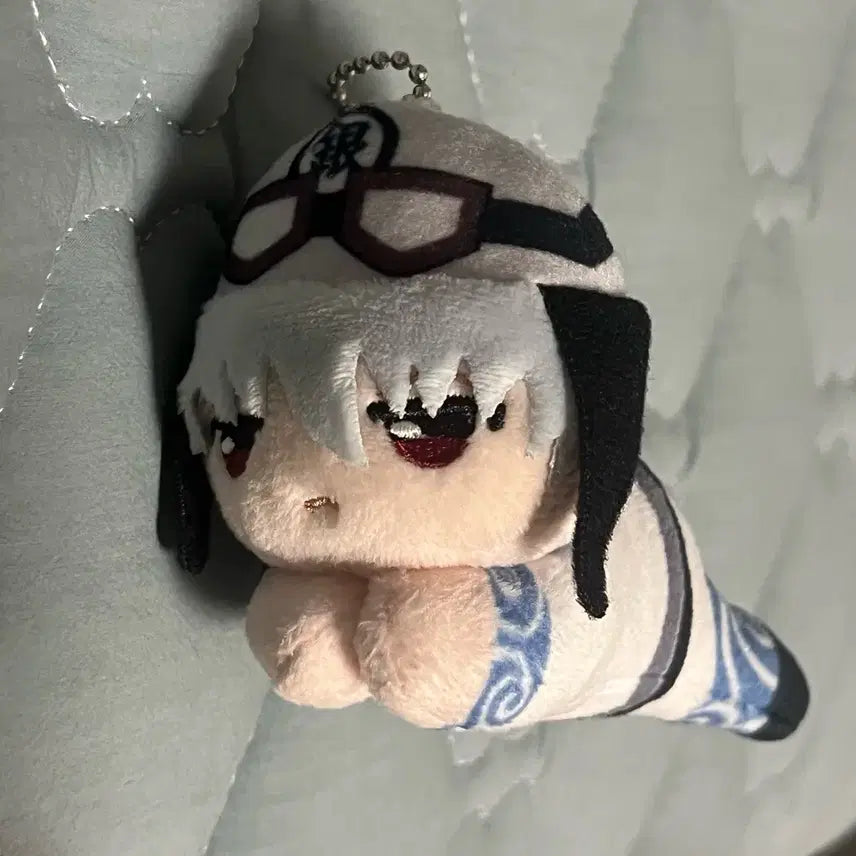 [BUNJANG] Gintama Gintoki Hug Character Plush Doll / 은혼 헬멧 긴토키 허그캬라 인형 판매