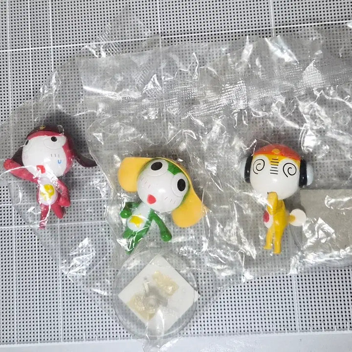 [BUNJANG] Keroro Chibi Gashapon Figures - Giroro, Keroro, Kululu / 꼬마 치비 어린시절 쿠루루 캬라셀 피규어