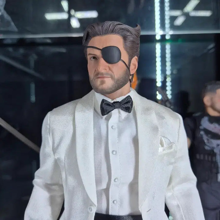[BUNJANG] Hot Toys x S.T. Du Toy Casino Wolverine Figure / 핫토이즈 핫토이x 수수토이즈 Casino 울버린 판매합니다