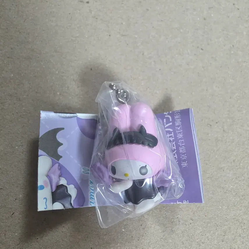 [BUNJANG] Sanrio My Melody Devil Swing Gacha Figure / 악마 스윙가챠 마이멜로디