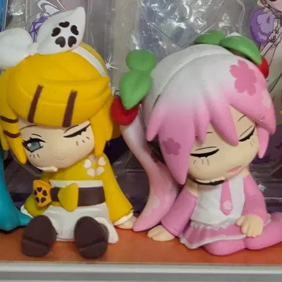 [BUNJANG] Vocaloid Figure Set 3 (Miku, Len, Rin, Sakura Miku) / 어깨쿵 보컬로이드 피규어 3탄 일괄(하츠네 미쿠,카가미네 렌,린)