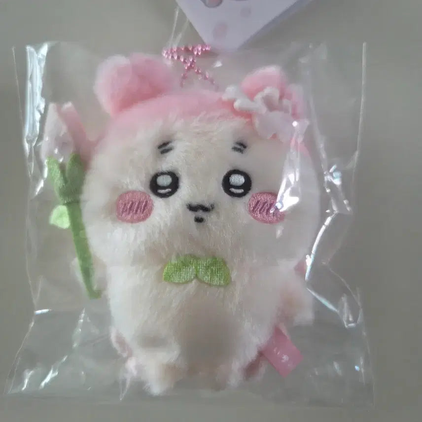 [BUNJANG] Chiikawa "Monjakui" Cherry Blossom Fairy Kani Plush Keychain / 치이카와 먼작귀 벚꽃요정 카니