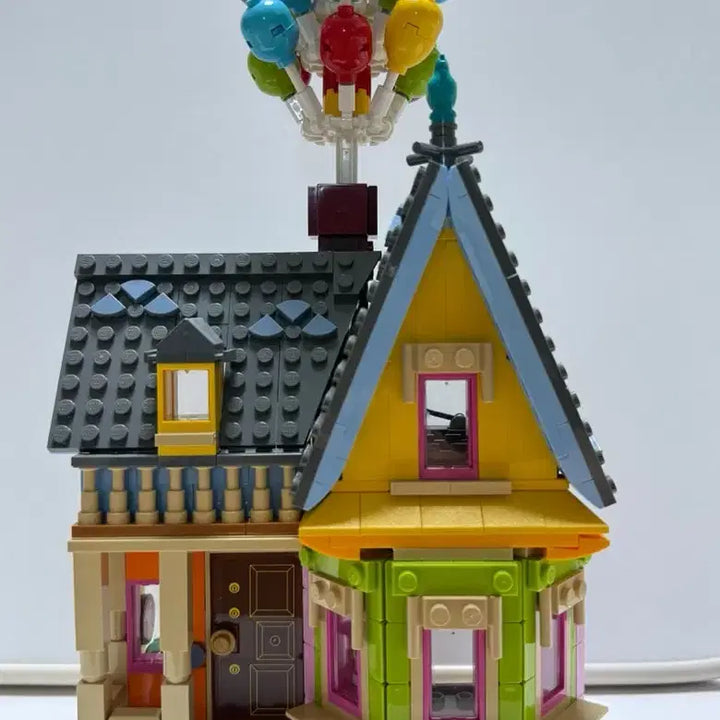 [BUNJANG] LEGO Up House 43217 / 레고 업 하우스 43217