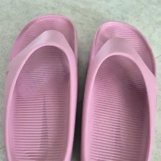 [SOLD OUT] 나이키 캄 플리플랍W