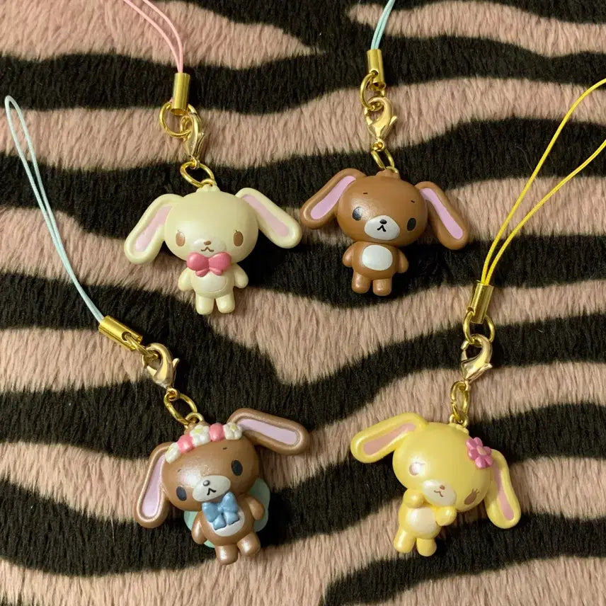 [BUNJANG] Sanrio Sugarbunnies Secret Trading Mascot Strap Kuro Usa / 산리오 슈가바니즈 시크릿 트레이딩 마스코트 스트랩 쿠로우사