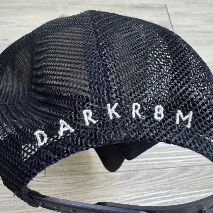 [BUNJANG] Darkroom Studio Trucker Cap / [OS] 다크룸 스튜디오 트러커캡