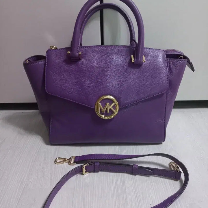 [BUNJANG] Michael Kors Authentic Tote Bag Shoulder Bag / 마이클코어스 정품. 토트백 겸 숄더백