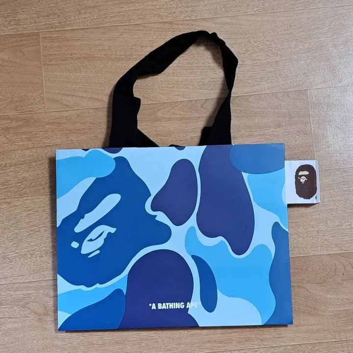 [BUNJANG] BAPE ABC Camo Blue Paper Shopping Bag Small / 베이프 ABC 카모 블루 종이 쇼핑백 S