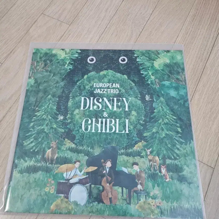 [BUNJANG] European Jazz Trio Disney &amp; Ghibli LP (Unsealed) / 유러피안 재즈 트리오 디즈니 &amp; 지브리 LP (단순 개봉)