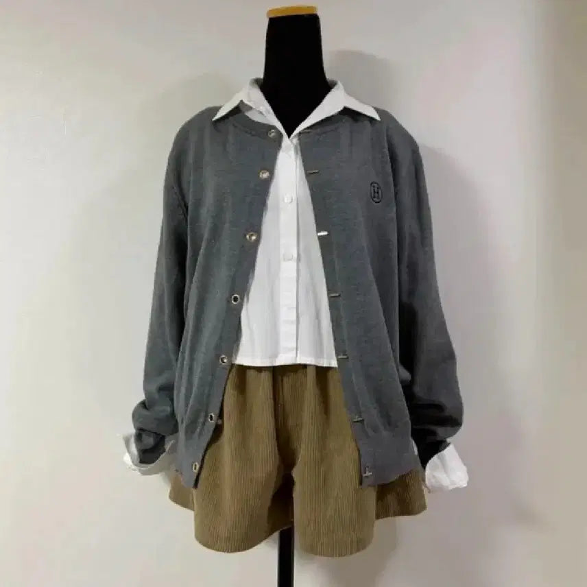 [BUNJANG] H-Logo Cardigan, Shirt, and Corduroy Shorts Set / [ 새상품 ] H로고 가디건 + 셔츠 남방 + 골덴 반바지 SET