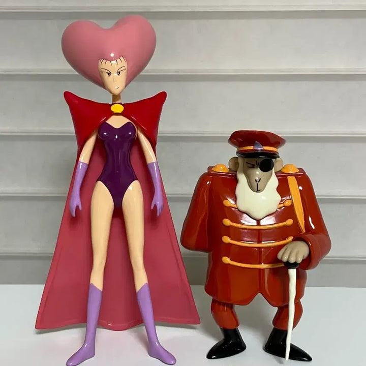 [BUNJANG] Crayon Shin-chan Pirate General, Beautiful Woman + Chimpanzee Governor, Monkey King Figure / 짱구는 못말려 바다소장군 미녀+침팬지 총독 몽키키 피규어