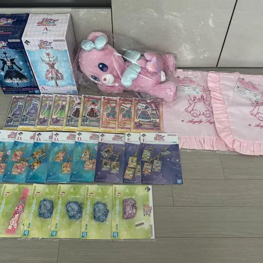 [BUNJANG] Aikatsu! Ichiban Kuji Ichigo Hoshimiya Ransubaki Aoi Kirihime Yuri Kamishiro Mikuru Natsu Emi Mizuki Kanzaki Goods / 아이카츠 쿠지 상품 판매 제일복권 이치방쿠지 아이엠스타