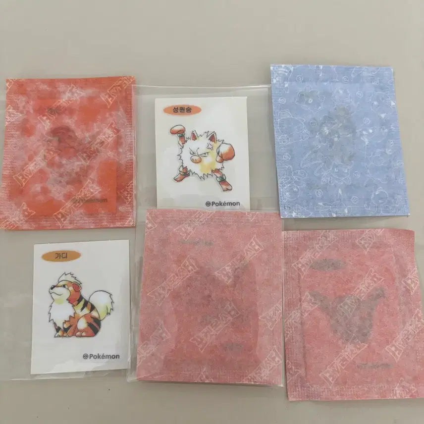 [BUNJANG] 30th Anniversary Art Collection Charmander Pokemon Sticker / 판매) 가디 포켓몬 띠부씰 30주년 아트윅 아트워크