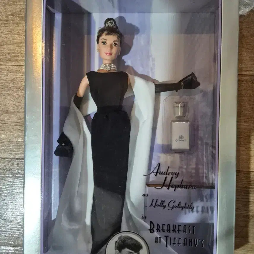 [BUNJANG] Audrey Hepburn Breakfast at Tiffany&