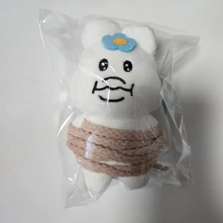 [BUNJANG] Oppanzu Usagi Umpochamu Rope Keyring Plush / [새상품] 오빤쮸 우사기 음뽀챠무 밧줄 키링 인형