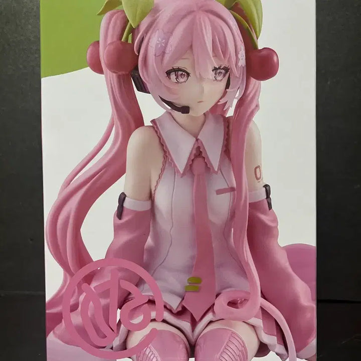 [BUNJANG] Good Smile Company Vocaloid Hatsune Miku Sakura Ver. Noodle Stopper Figure (2026) / 미개봉 벚꽃미쿠 2026 누들 스토퍼 피규어 사쿠라미쿠 피규어