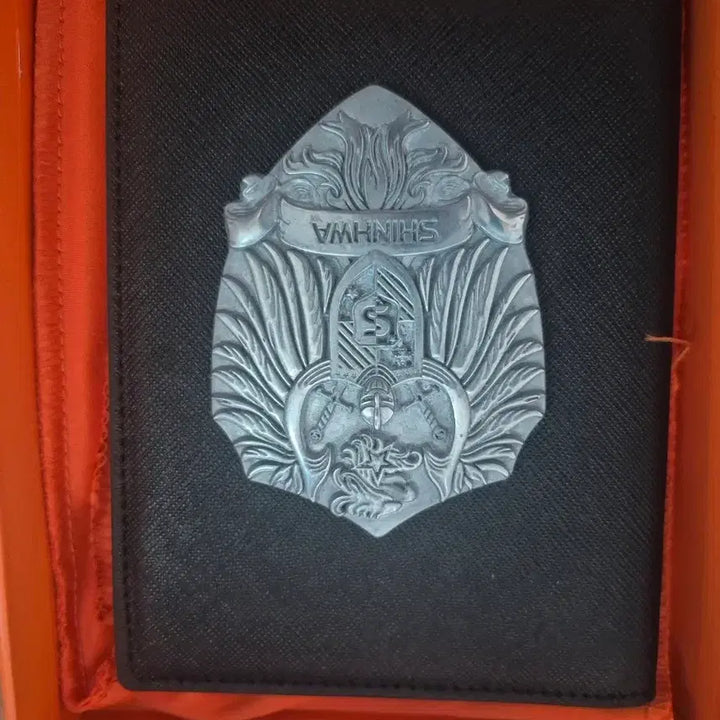 [BUNJANG] Shinhwa Logo Wallet / 신화 굿즈 지갑