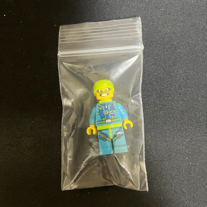[BUNJANG] Lego Minifigures Series 11 Skydiver / 레고 71001-6 스카이다이버 피규어