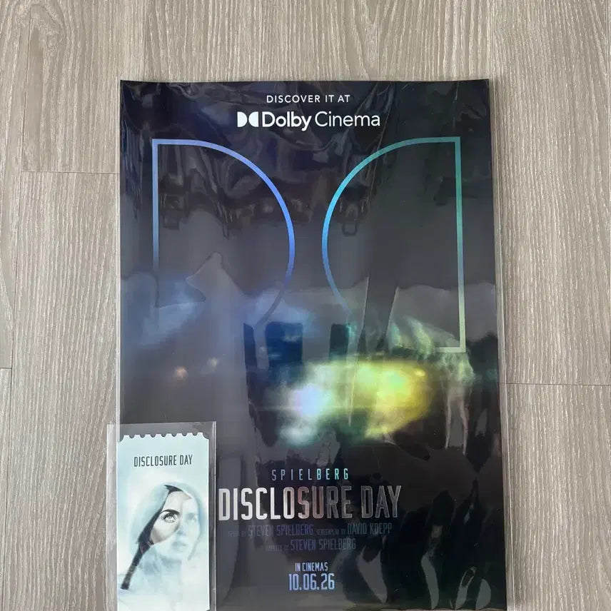 [BUNJANG] Disclosure Day Megabox Original Ticket &amp; Dolby Poster Set / 디스클로저데이 메가박스 오리지널 티켓 및 돌비포스터