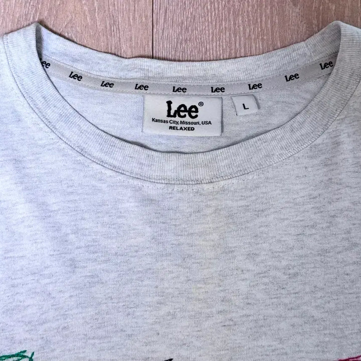 [BUNJANG] Lee Graphic T-shirt (L) / Lee  그래픽 반팔티 (L)