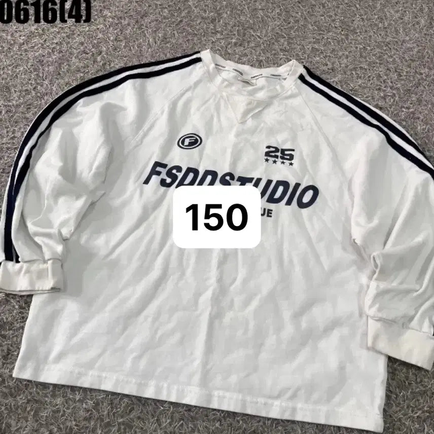 [BUNJANG] Vintage White Sweatshirt (0616) / [150] 화이트 맨투맨 (빈티지 0616)