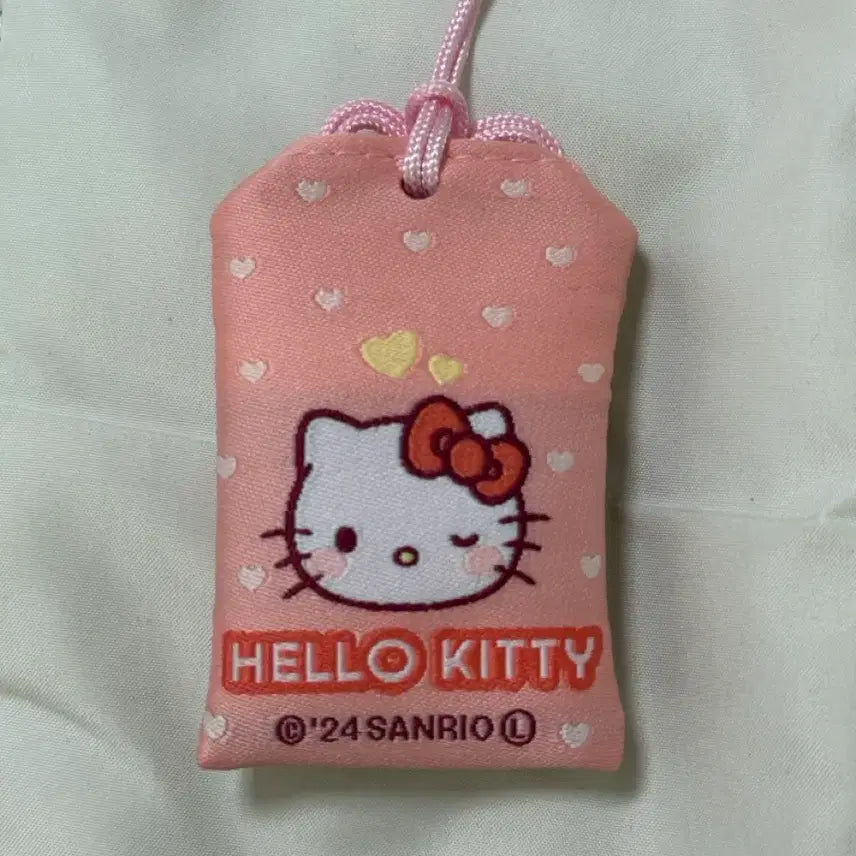 [BUNJANG] Hello Kitty Omamori Mascot / 헬로키티 오마모리 마스코트