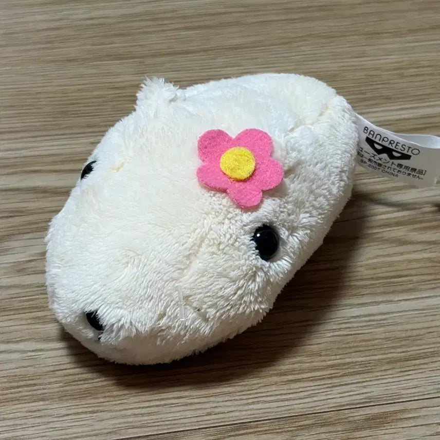 [BUNJANG] Capybara with Flower Accessory / 카피바라상