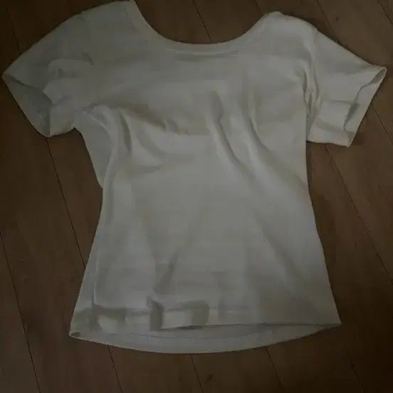 [BUNJANG] U-Neck Basic Short Sleeve T-Shirt / U넥 무지반팔티