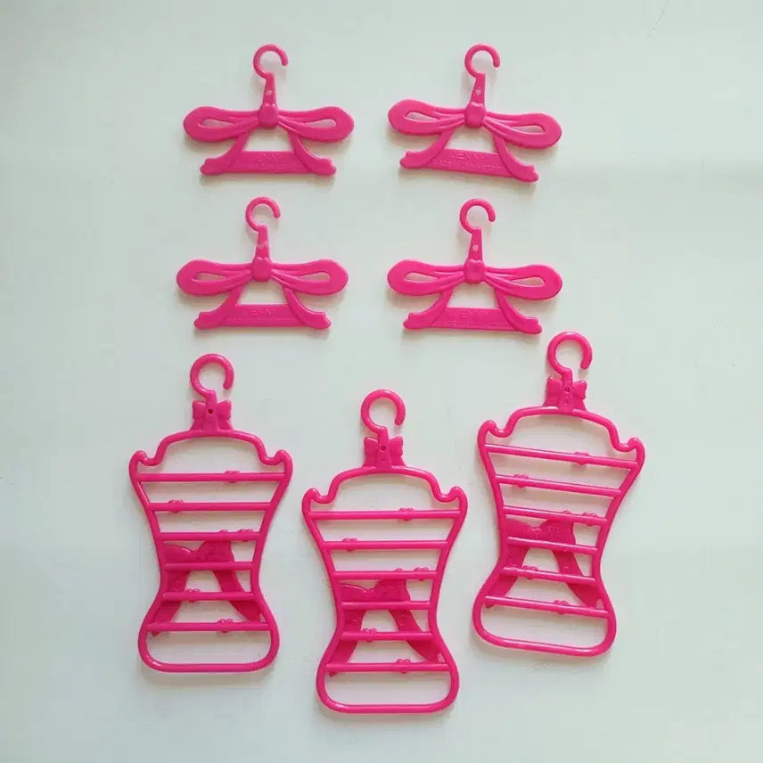 [BUNJANG] Takara Tomy Doll Hangers (Set of 7) - Pink Ribbon Design / 타카라토미 인형 옷걸이  제니 옷걸이