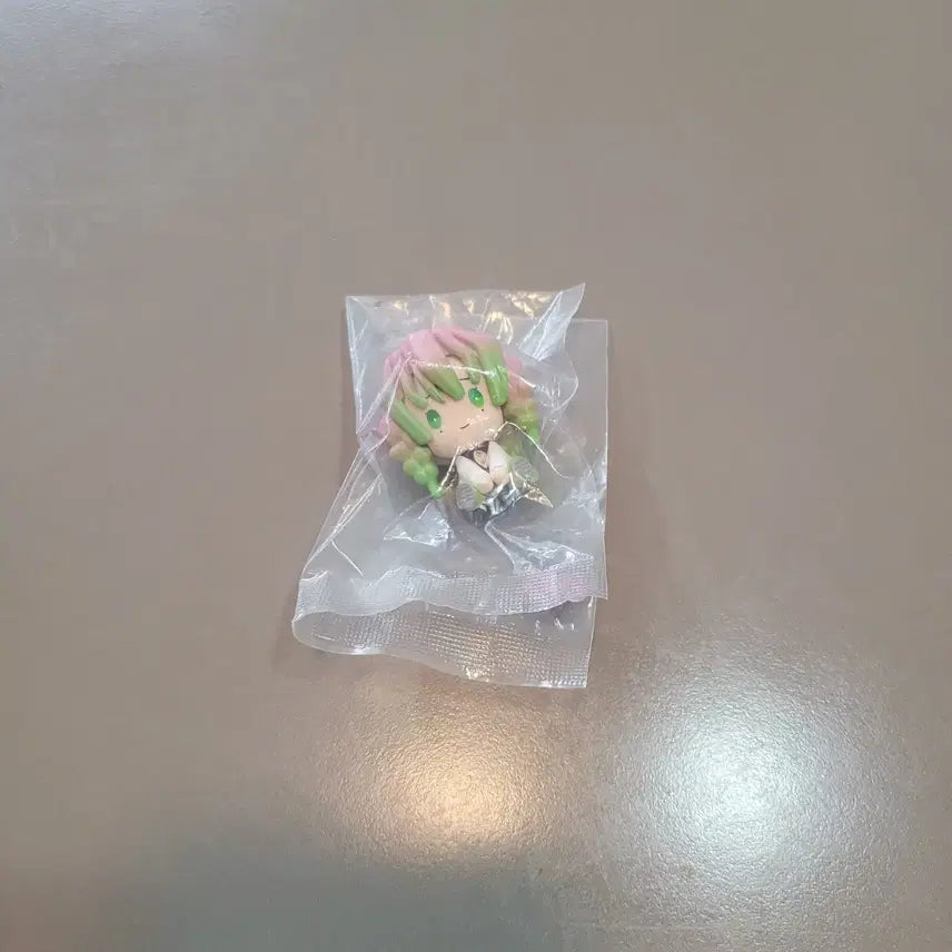 [BUNJANG] Demon Slayer Mitsuri Wind-up Gacha / 귀멸의 칼날 귀칼 미츠리 태엽 가챠