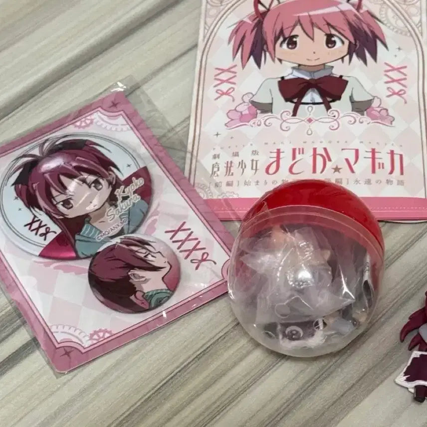[BUNJANG] Puella Magi Madoka Magica Kyoko Sakura Onemutan Badge Bundle Set / 마마마 쿄코 캔뱃지 오네무탄 일괄 판매
