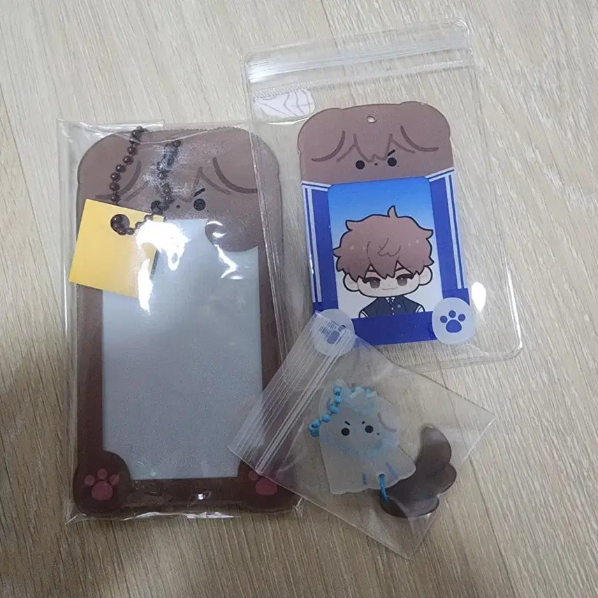 [BUNJANG] Garbage Time Sangho Lee Photocard Holder &amp; Keychain / 가비지타임 기상호 포카홀더&amp;키링 판매합니다.