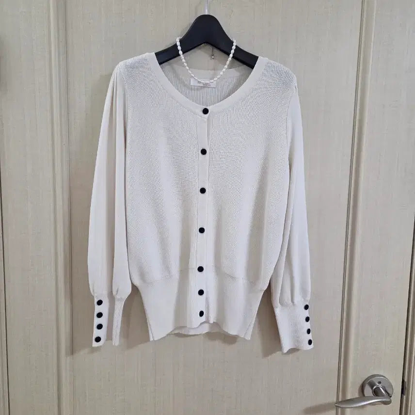 [BUNJANG] Merci Luxurious Puff Cardigan / 메르시 고급스런 퍼프가디건