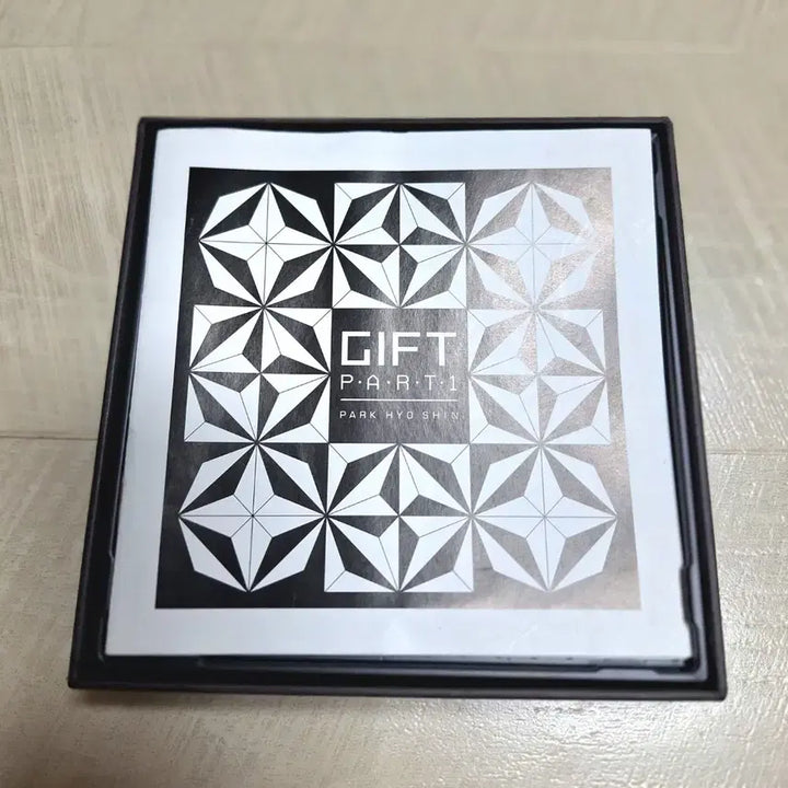 [BUNJANG] Park Hyo Shin GIFT 1 CD / 박효신 GIFT 1 CD