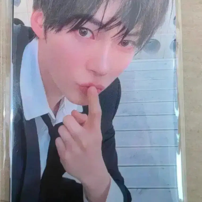 [BUNJANG] ZB1 Comeback Premiere Photocard / 제로베이스원 컴백 프리미어 포카 양도합니다(미개봉)