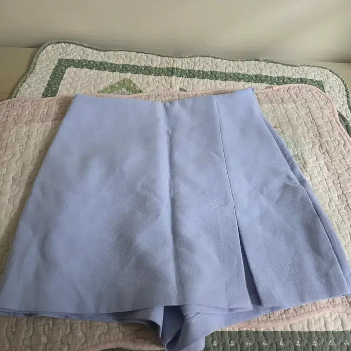 [BUNJANG] Zara Lavender Cropped Pants / 자라 연보라색 숏 팬츠