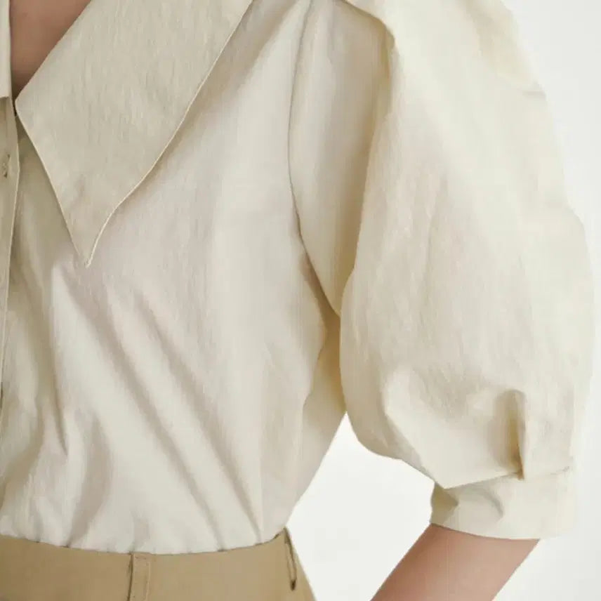 [BUNJANG] Ourcomos Puff Blouse / 아워코모스(Ourcomos) 퍼프블라우스 프리사이즈