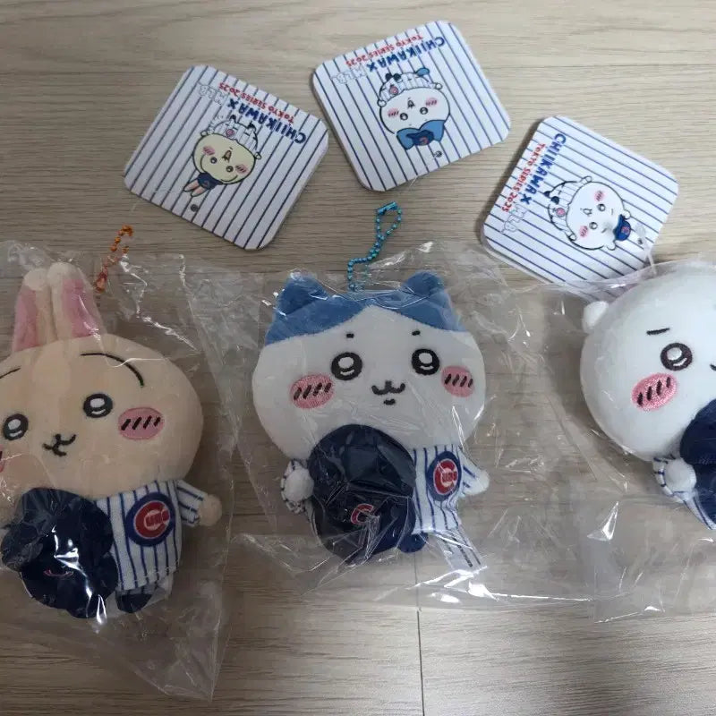 [BUNJANG] Chiikawa MLB Collaboration Usagi &amp; Hachiwale Bundle Set / 일괄 치이카와 mlb 콜라보 컵스 우사기 하치와레